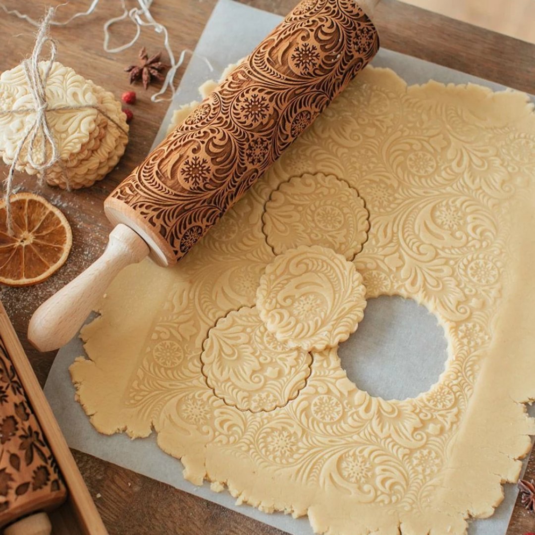 Christmas Embossing Rolling Pin - FROSTED PAISLEY - Novel Buys