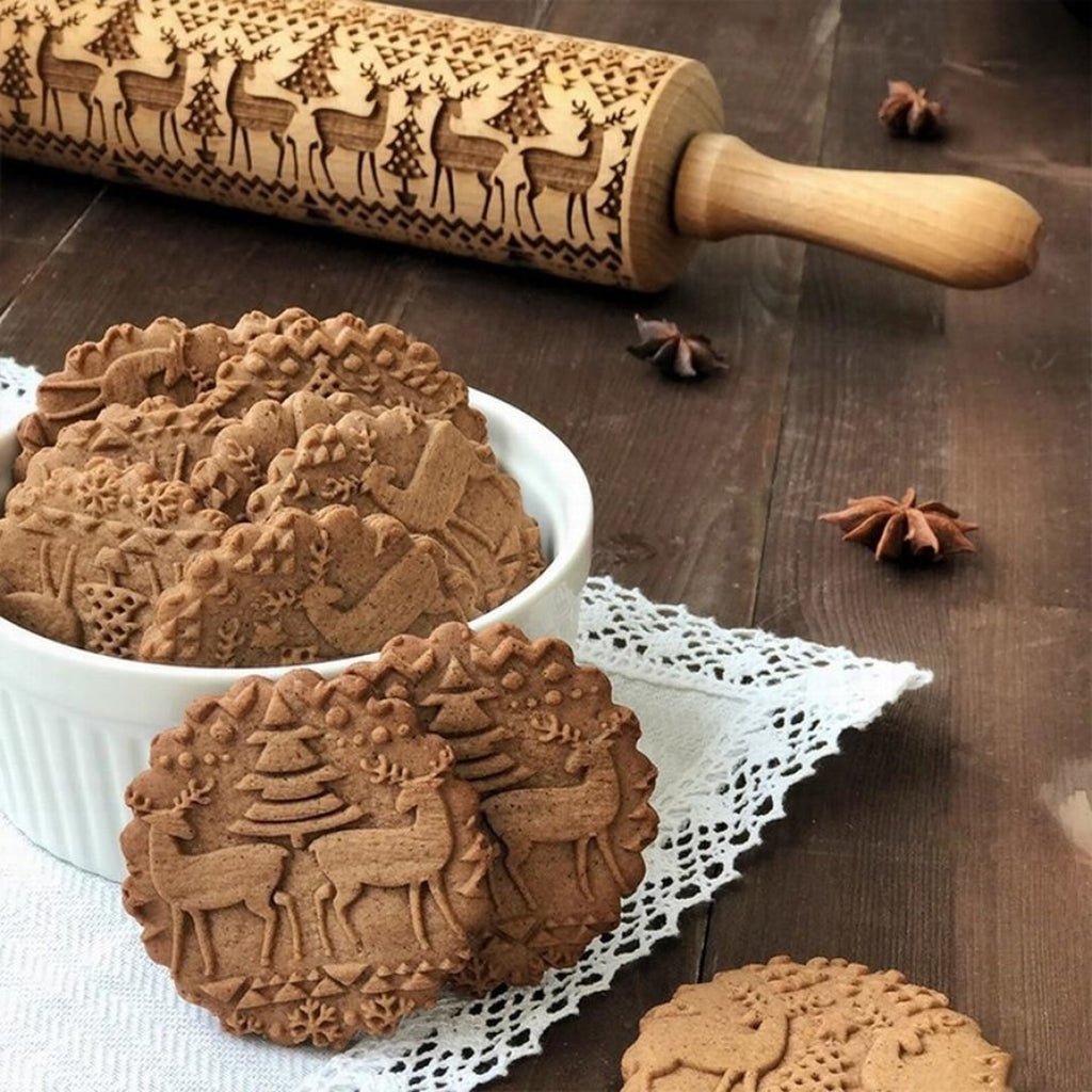 Christmas Embossing Rolling Pin - REINDEER - Novel Buys